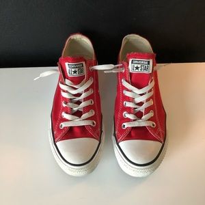 Red Chuck Taylor All Star Low Top ❤️